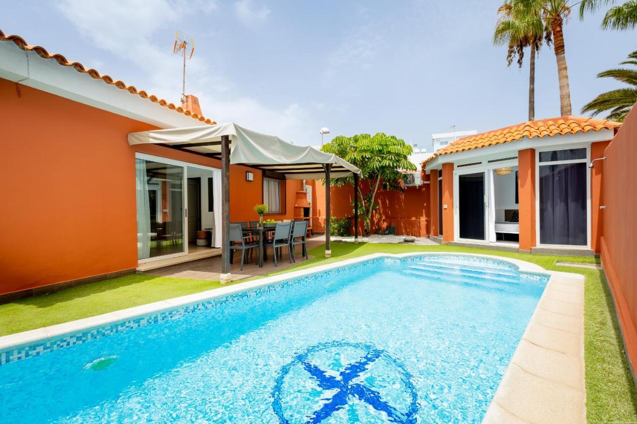 Villa With A Private Swimming Pool Callao Salvaje Esterno foto