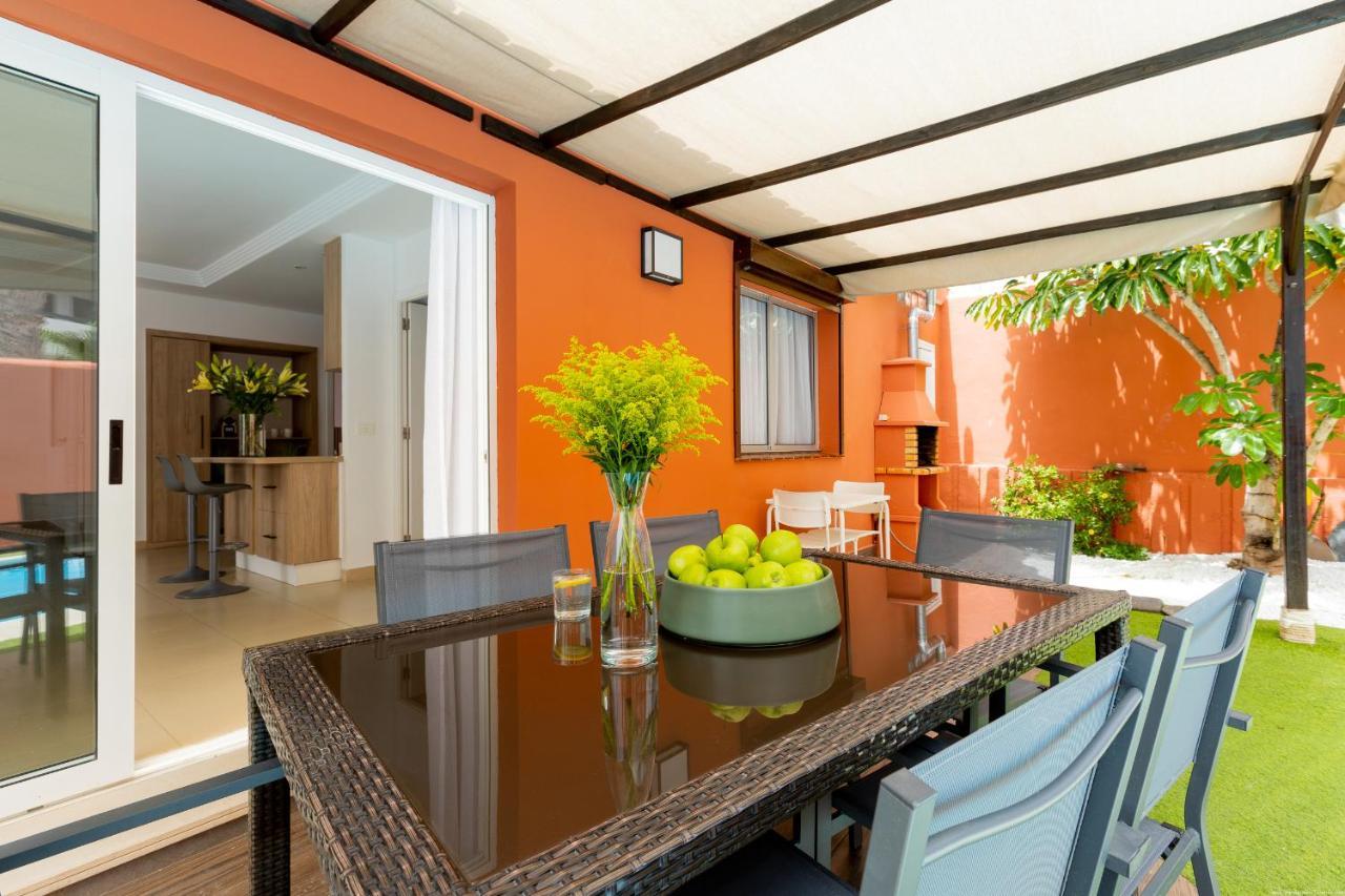 Villa With A Private Swimming Pool Callao Salvaje Esterno foto